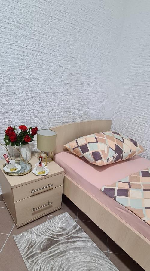 Prenociste Dubravka Daire Livno Dış mekan fotoğraf