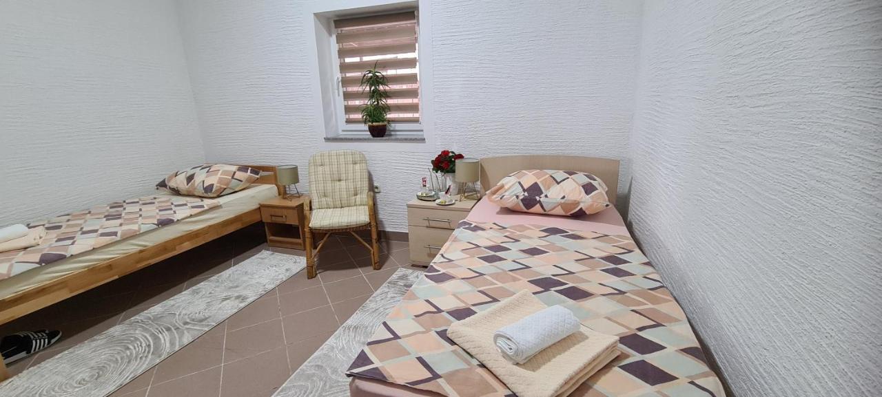 Prenociste Dubravka Daire Livno Dış mekan fotoğraf